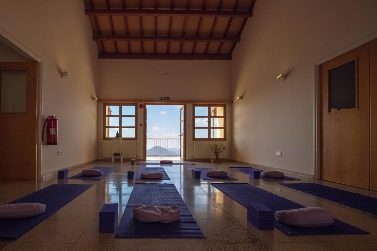 Zoopiyi Retreat Centre Cyprus 빌라 외부 사진